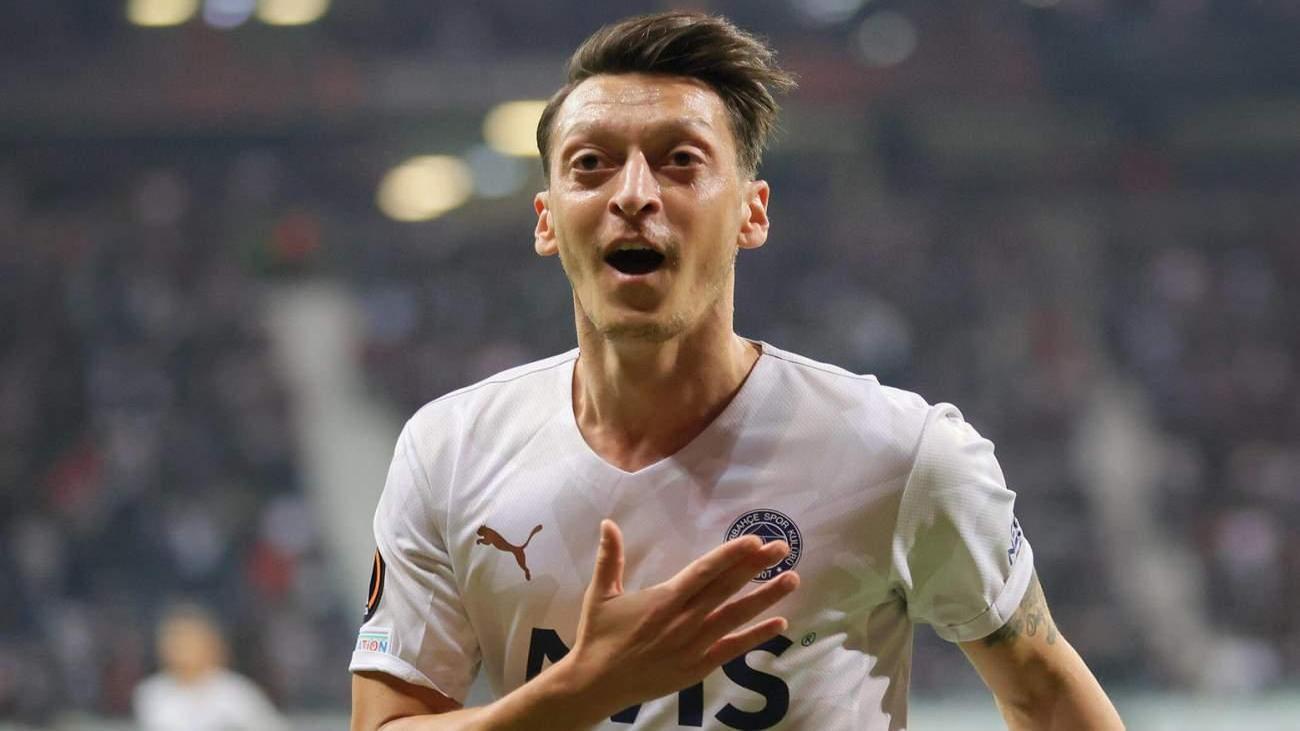 Mesut Özil İsrail’i sildi! Almanya’da bile gündem oldu