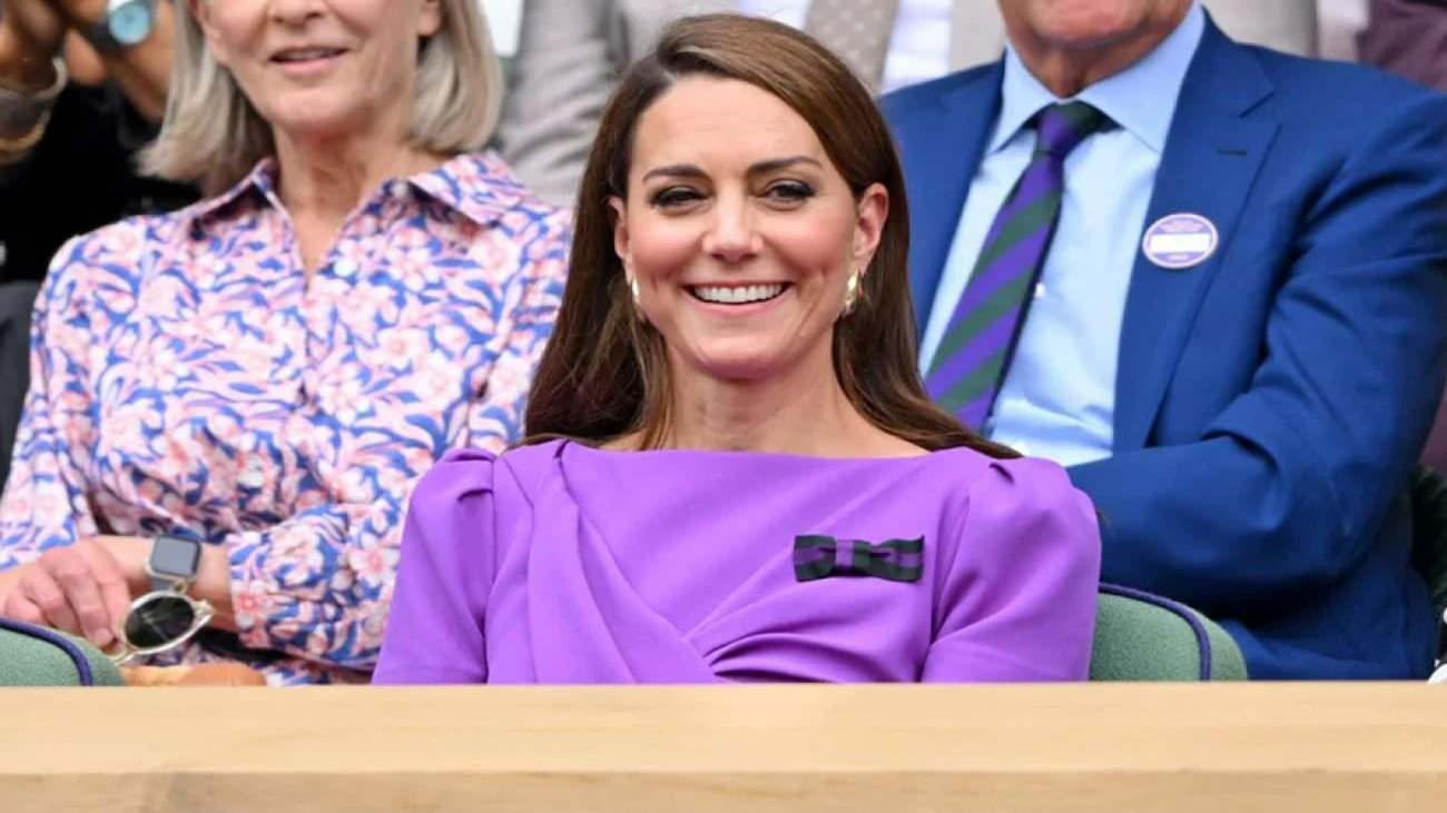 Kate Middleton kanseri atlatır atlatmaz resmi görevlerine dönüş yaptı!