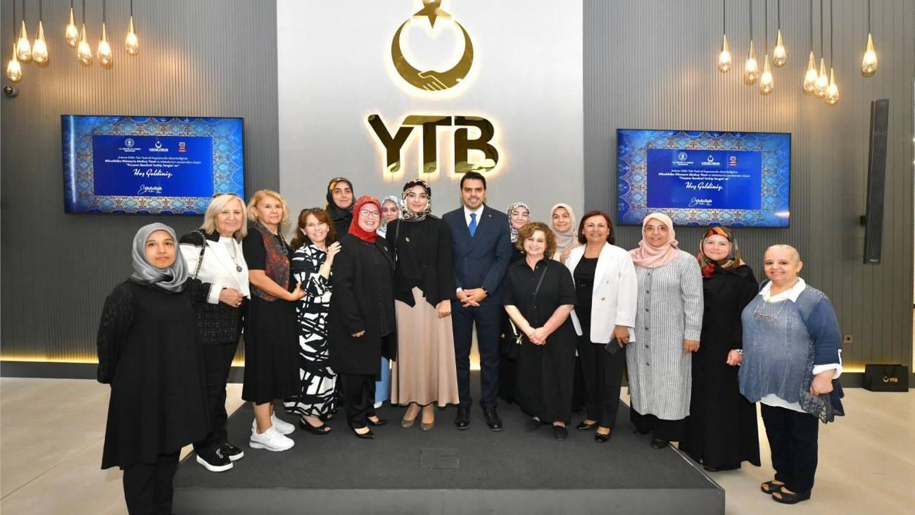 YTB, Fırçanın Bereketi Tezhip Sergisine ev sahipliği yapıyor!