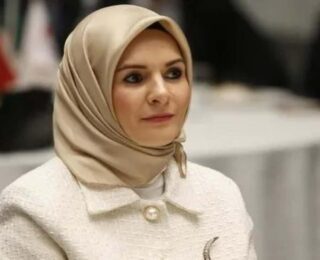 Aile ve Sosyal Hizmetler Bakanı Mahinur Özdemir Göktaş’ın bulunduğu araç kaza yaptı