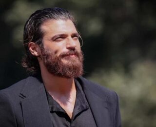 Can Yaman ile fotoğraf çektirmenin bedeli dudak uçuklatıyor!