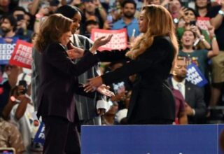 Dünyaca ünlü şarkıcıdan seçim hamlesi: Beyonce neden Kamala Harris’i desteklediğini açıkladı!