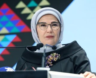 Emine Erdoğan, kadın çiftçiler ile bir araya geldi! Toprağa iz bırakan kadınlar…