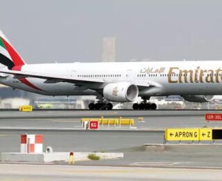 Emirates Havayolları duyurdu: Yasak geldi artık uçağa bununla binilmeyecek!