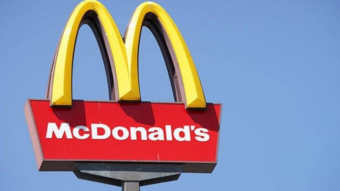 McDonald’s büyük skandala imza attı! Hamburgerlerindeki bakteri can aldı