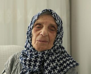 Nuriye Nine Cumhuriyet’le yaşıt! Görenler ‘maşallah’ demeden geçemiyor