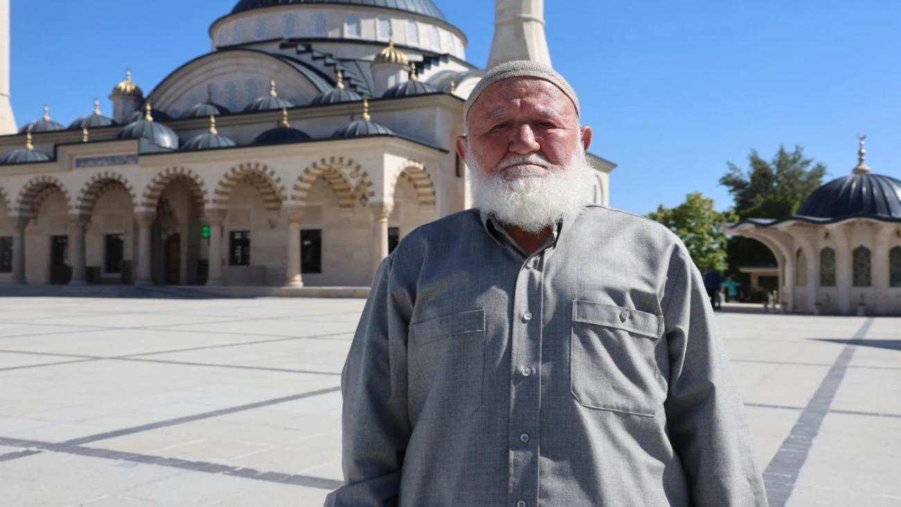 Türkiye’nin dört bir tarafına 321 cami yaptırdı! 84 yaşındaki Hasan usta mimarlara örnek oldu