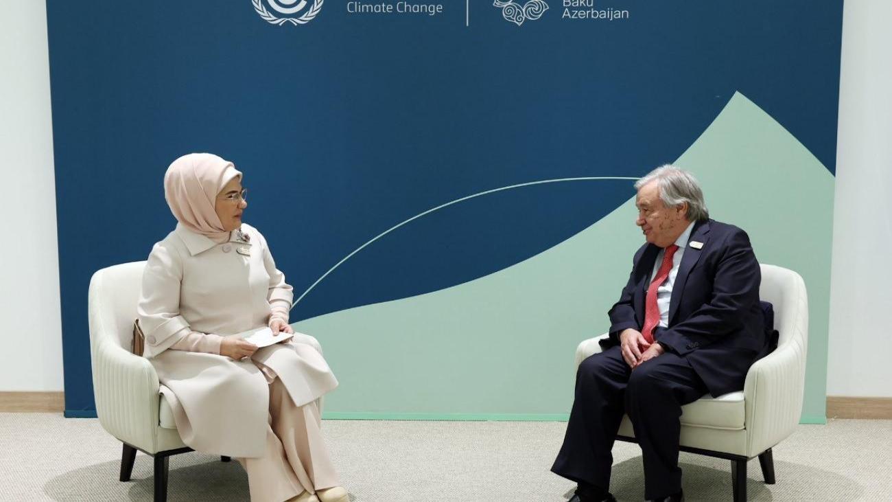 Emine Erdoğan, COP29’da BM Genel Sekreteri Guterres ile görüştü