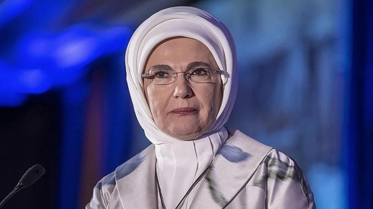 Emine Erdoğan’dan 24 Kasım Öğretmenler Günü’ne özel anlamlı mesaj!