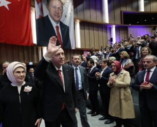 Emine Erdoğan’dan 6. Kadın ve Adalet Zirvesi mesajı: Dijital çağda kadınlar öncü birer güç…