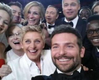 Selfielerde neden kötü çıkarız? Bilim adamları milyonlarca kişinin merak ettiği soruyu açıkladı