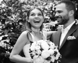 Aslı Enver’in 14 aylık kızı Elay’ın sevimli pozları! Sosyal medyada çok beğenildi