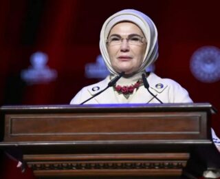 Emine Erdoğan 6 Şubat depreminde vefat edenleri andı: Acısı dün gibi…