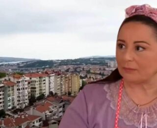 Selena’nın ‘Müstesna’sı Parla Şenol nostalji kokan evinin kapılarını ilk kez açtı!