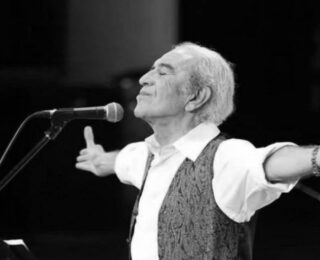 Ünlü sanatçı Edip Akbayram hayatını kaybetti!