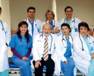 Bir döneme damga vurmuştu! Doktorlar’ın oyuncuları bir araya geldi