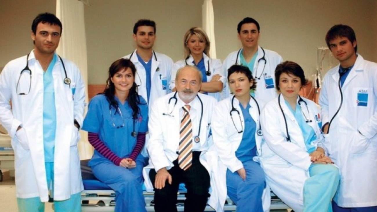 Bir döneme damga vurmuştu! Doktorlar’ın oyuncuları bir araya geldi